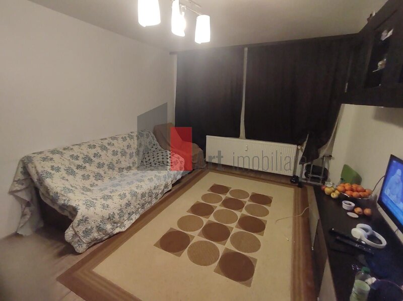 Huedin, vanzare apartament 3 camere.