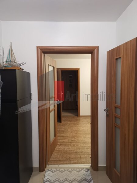 Huedin, vanzare apartament 3 camere.